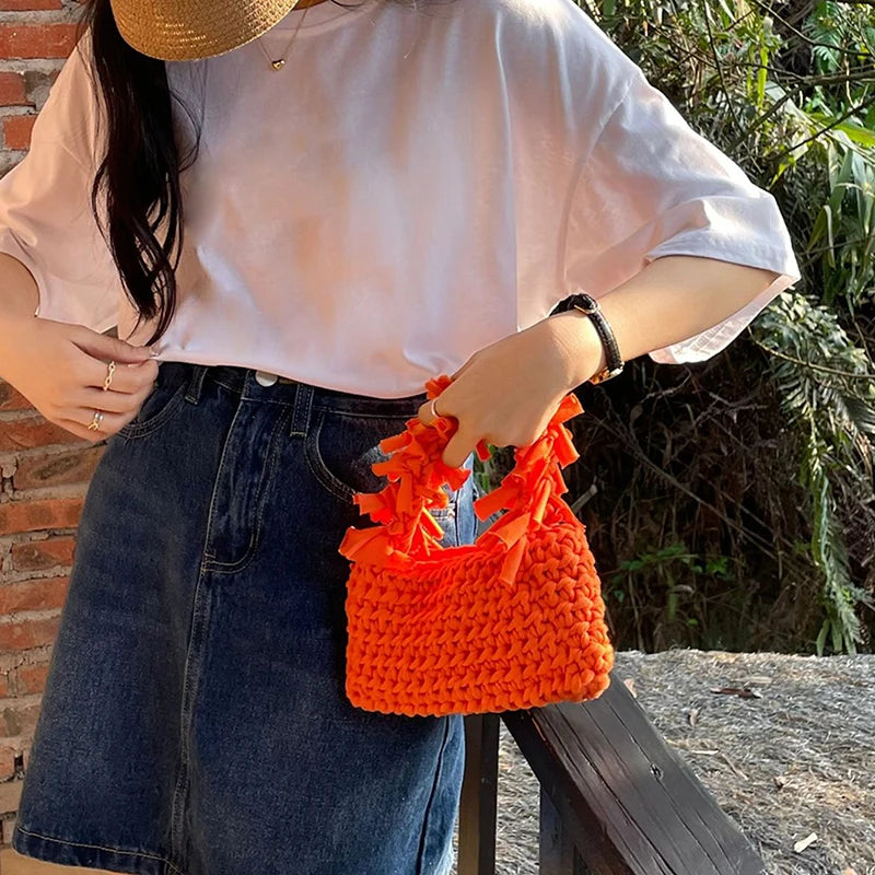 The Breezy Bloom – Handwoven Holiday Mini Tote