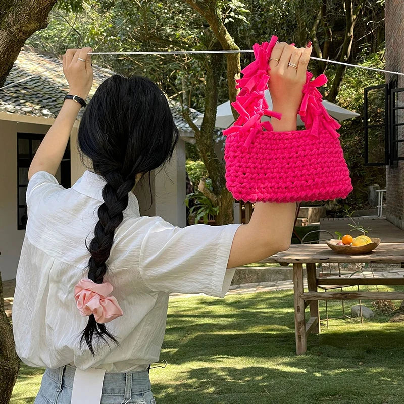 The Breezy Bloom – Handwoven Holiday Mini Tote