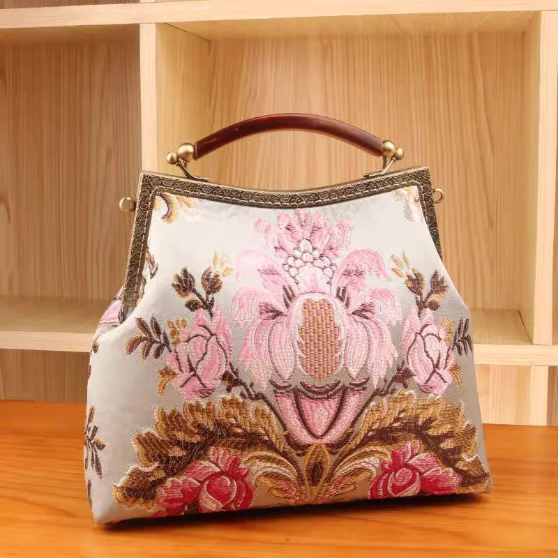 The Fringe Belle – Vintage Shell Bag