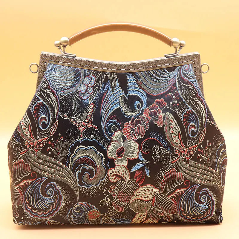 The Fringe Belle – Vintage Shell Bag